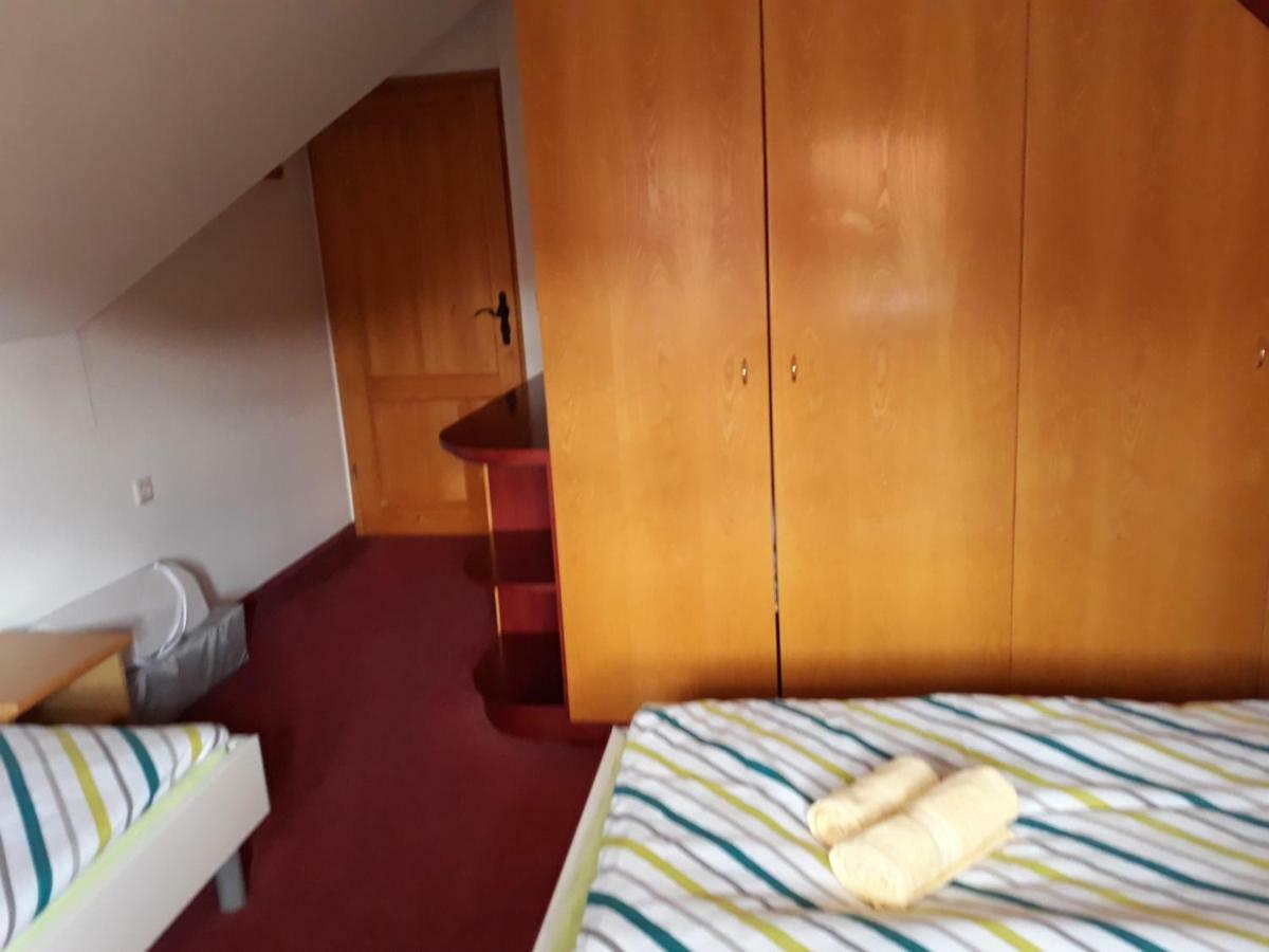 Apartment Apartma C-06, C-11